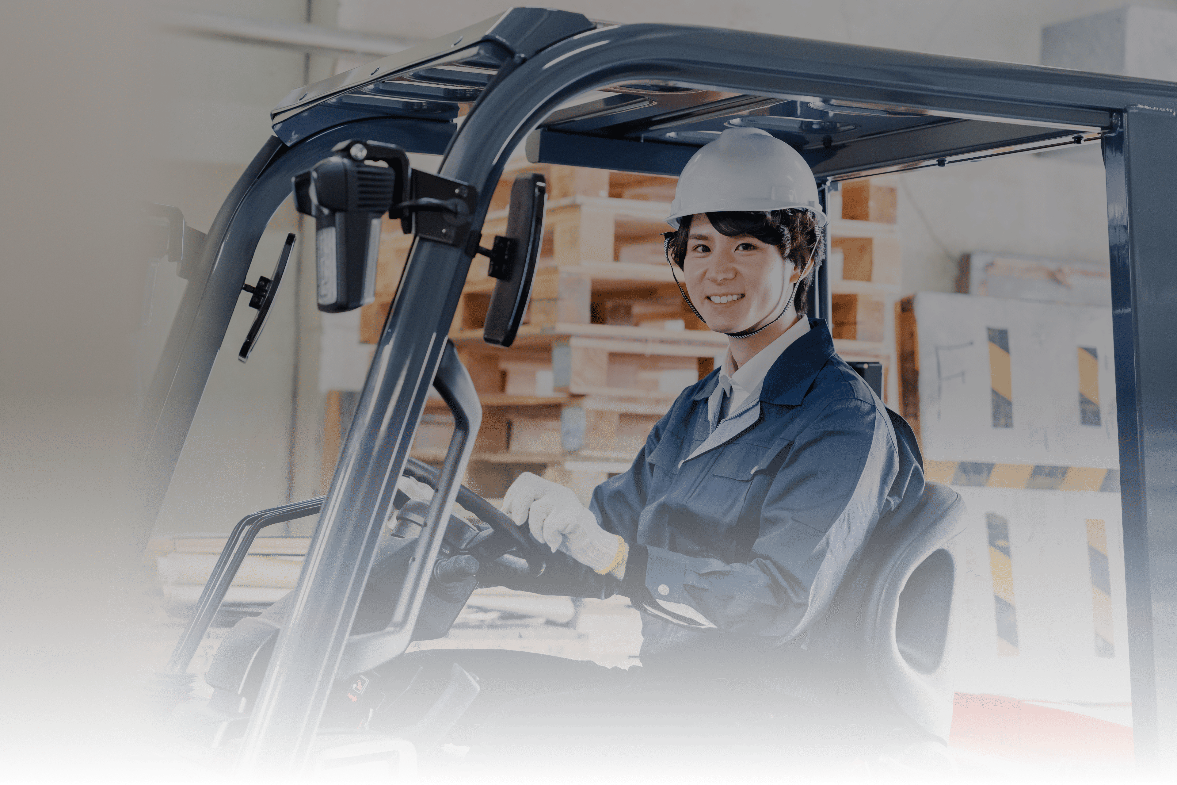 挑戦する人と企業の、一番近くに。
